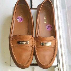 Size 8 1/2 Tan Coach Loafer